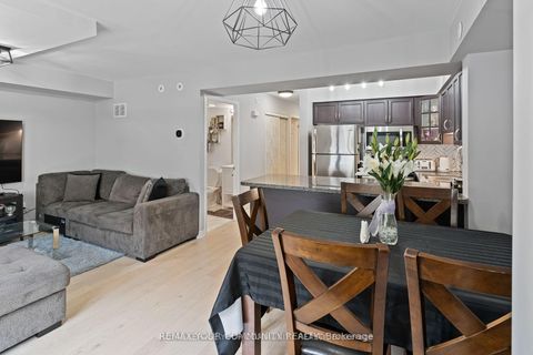 Photo 5 at 1035 - 55 George Appleton Way, CFB, Toronto