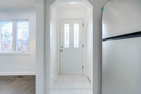 Photo 4 at 30 Yorkshire Road, Ionview, Toronto