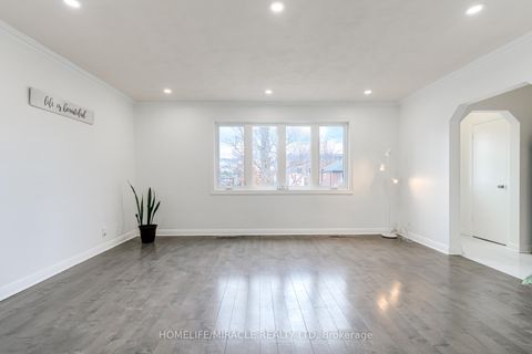 Photo 6 at 30 Yorkshire Road, Ionview, Toronto