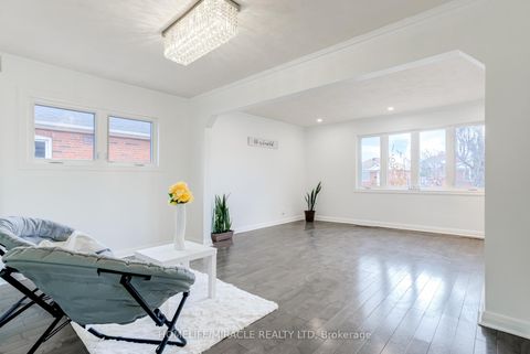 Photo 10 at 30 Yorkshire Road, Ionview, Toronto