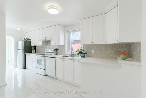 Photo 13 at 30 Yorkshire Road, Ionview, Toronto