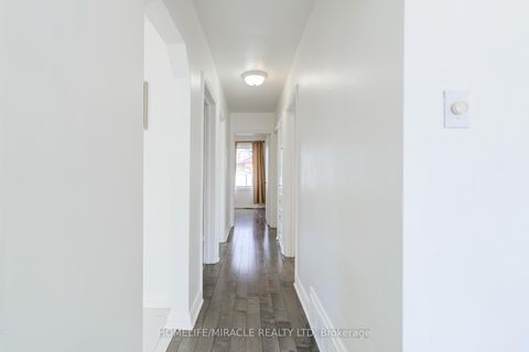 Photo 17 at 30 Yorkshire Road, Ionview, Toronto