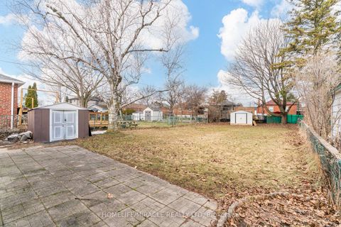 Photo 35 at 30 Yorkshire Road, Ionview, Toronto