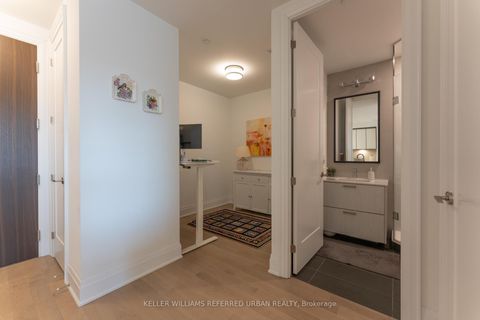 Photo 6 at GPH32 - 280 Howland Avenue, Annex, Toronto