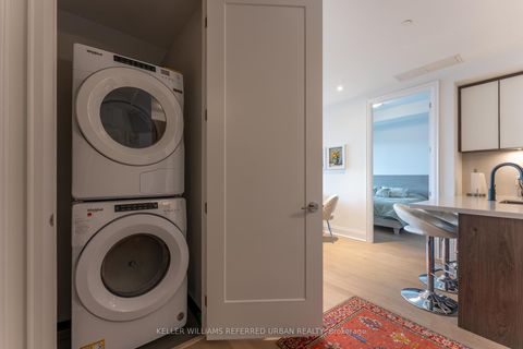 Photo 15 at GPH32 - 280 Howland Avenue, Annex, Toronto