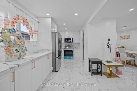 Photo 7 at 7738 Redstone Road, Malton, Mississauga