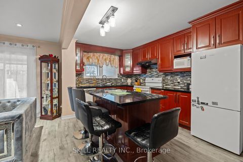 Photo 17 at 7738 Redstone Road, Malton, Mississauga