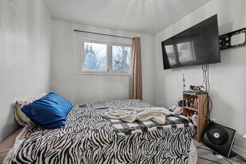 Photo 21 at 7738 Redstone Road, Malton, Mississauga