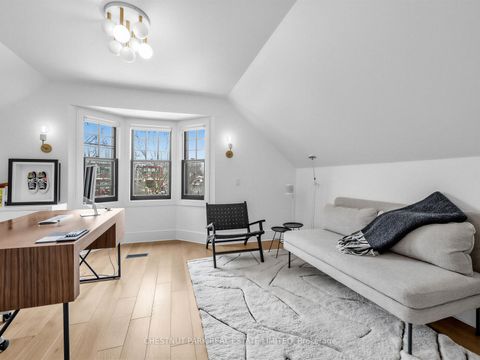 Photo 25 at 35 Castle Frank Road, Moore Park, Toronto