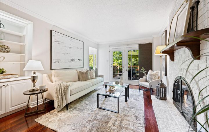 Photo 10 at 4008 Powderhorn Court, Erin Mills, Mississauga