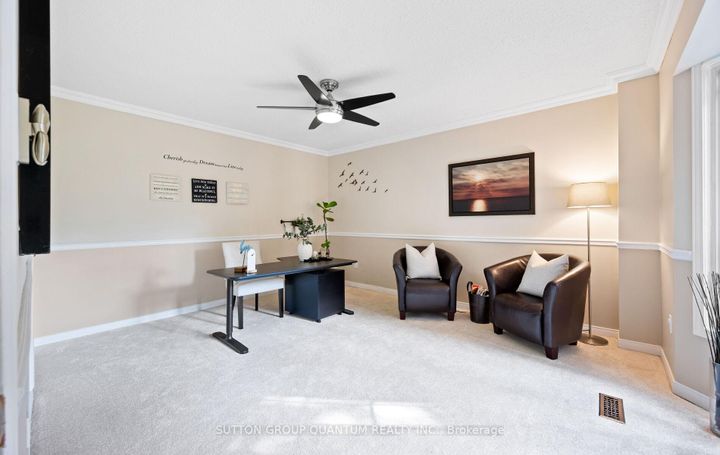 Photo 11 at 4008 Powderhorn Court, Erin Mills, Mississauga