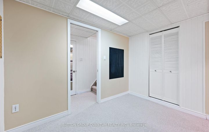 Photo 29 at 4008 Powderhorn Court, Erin Mills, Mississauga