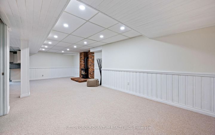 Photo 31 at 4008 Powderhorn Court, Erin Mills, Mississauga