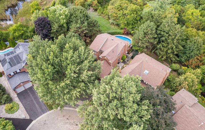 Photo 49 at 4008 Powderhorn Court, Erin Mills, Mississauga