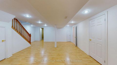 Photo 9 at 8 Muster Court, Buttonville, Markham