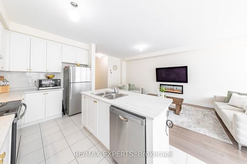 Photo 16 at 90 Singhampton Road, Kleinburg, Vaughan