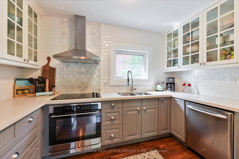 Photo 13 at 11 King Street Crescent, Weston, Toronto