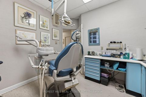 Photo 7 at 702 - 600 Sherbourne Street, North St. James Town, Toronto