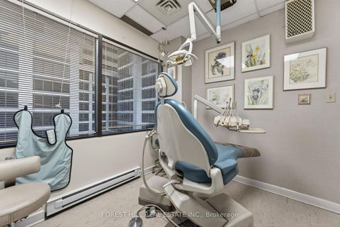 Photo 8 at 702 - 600 Sherbourne Street, North St. James Town, Toronto