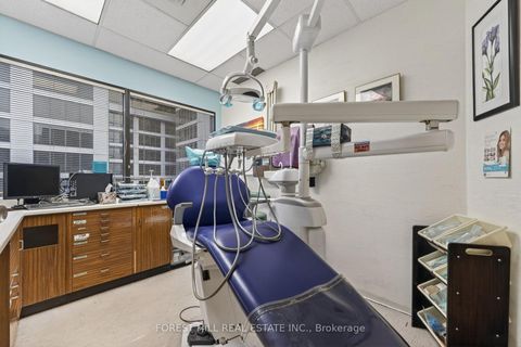 Photo 12 at 702 - 600 Sherbourne Street, North St. James Town, Toronto