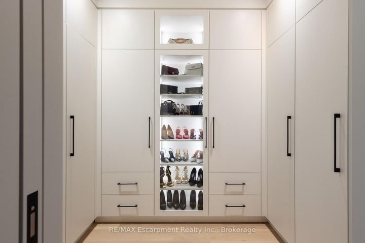 Photo 23 at 540 Patricia Drive, WO West, Oakville