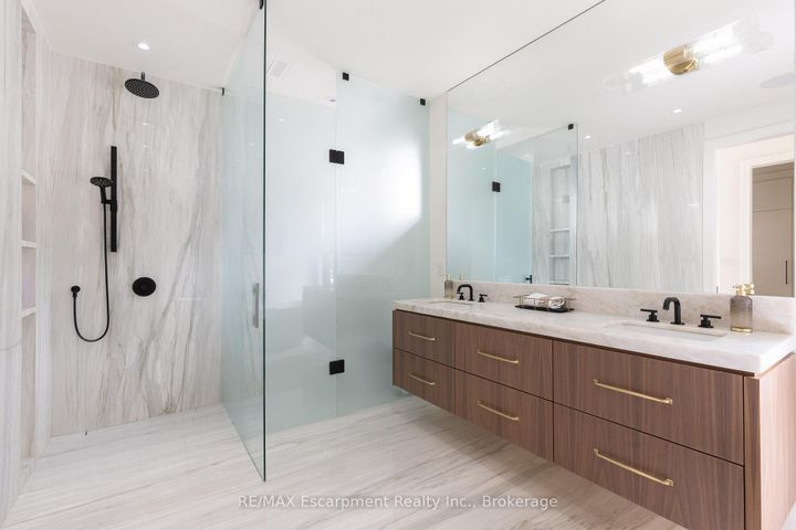 Photo 25 at 540 Patricia Drive, WO West, Oakville