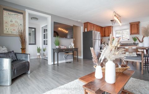 Photo 9 at 373 Grandview Street S, Donevan, Oshawa