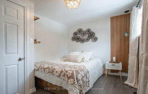 Photo 19 at 373 Grandview Street S, Donevan, Oshawa