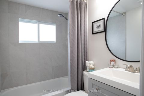 Photo 23 at 373 Grandview Street S, Donevan, Oshawa