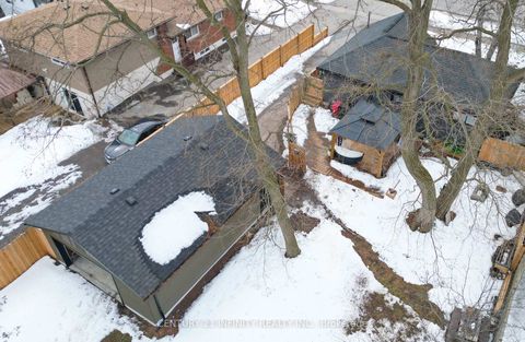 Photo 30 at 373 Grandview Street S, Donevan, Oshawa