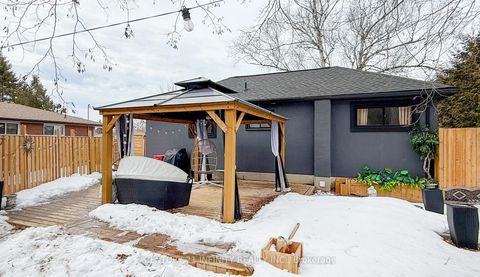 Photo 33 at 373 Grandview Street S, Donevan, Oshawa