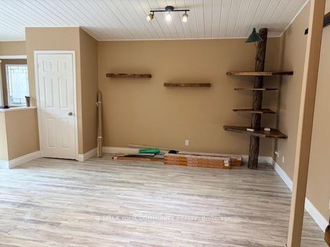 Photo 2 at 3816 30th Side Road, Rural Innisfil, Innisfil