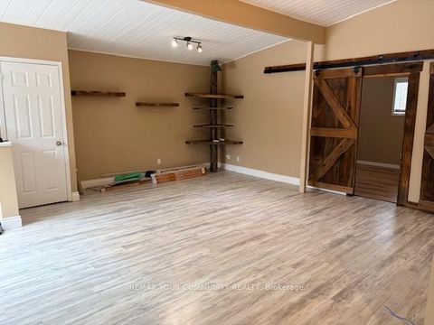 Photo 3 at 3816 30th Side Road, Rural Innisfil, Innisfil