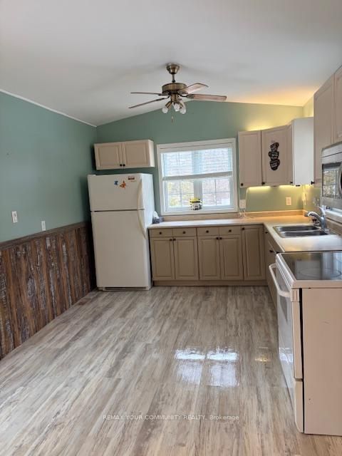 Photo 6 at 3816 30th Side Road, Rural Innisfil, Innisfil