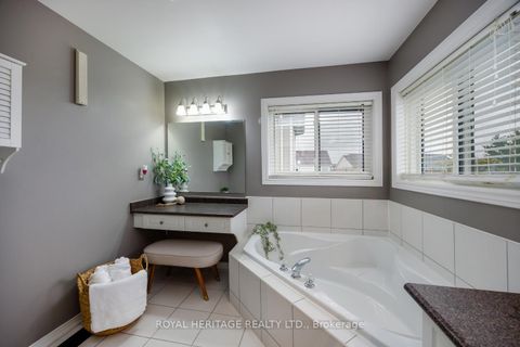 Photo 16 at 1545 Arborwood Drive, Taunton, Oshawa