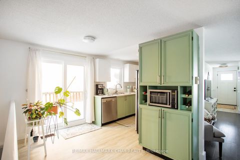 Photo 9 at 35 Geddes Crescent, Northwest, Barrie