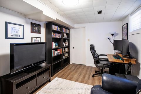 Photo 25 at 35 Geddes Crescent, Northwest, Barrie