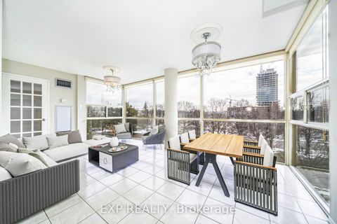 Photo 4 at 404 - 30 Harding Boulevard W, North Richvale, Richmond Hill