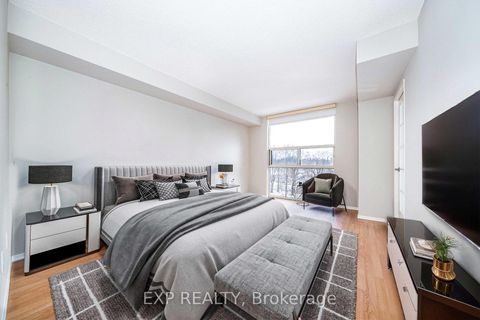 Photo 6 at 404 - 30 Harding Boulevard W, North Richvale, Richmond Hill