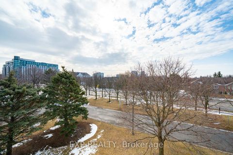 Photo 22 at 404 - 30 Harding Boulevard W, North Richvale, Richmond Hill
