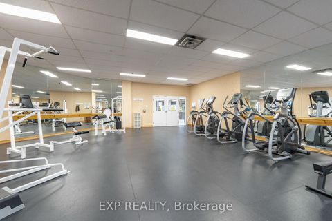 Photo 31 at 404 - 30 Harding Boulevard W, North Richvale, Richmond Hill