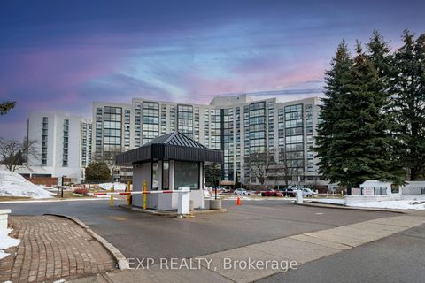 Photo 37 at 404 - 30 Harding Boulevard W, North Richvale, Richmond Hill