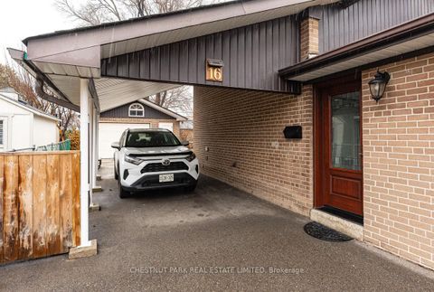 Photo 2 at 16 Vanderbrent Crescent, Richview, Toronto