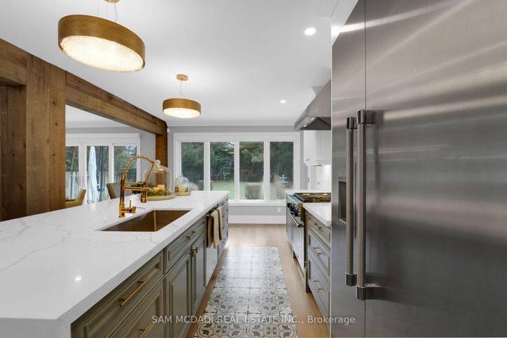 Photo 8 at 807 Indian Road, Lorne Park, Mississauga