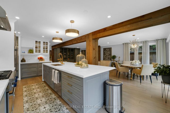 Photo 11 at 807 Indian Road, Lorne Park, Mississauga