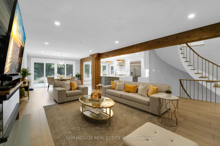 Photo 15 at 807 Indian Road, Lorne Park, Mississauga