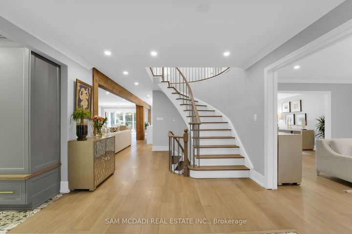 Photo 21 at 807 Indian Road, Lorne Park, Mississauga