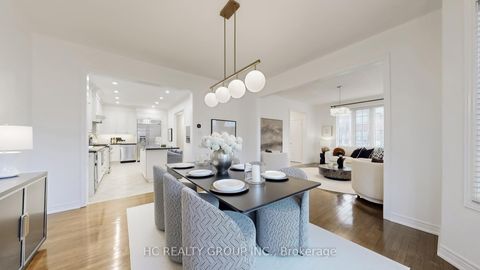 Photo 8 at 114 Timber Valley Avenue, Oak Ridges, Richmond Hill