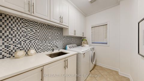 Photo 16 at 114 Timber Valley Avenue, Oak Ridges, Richmond Hill