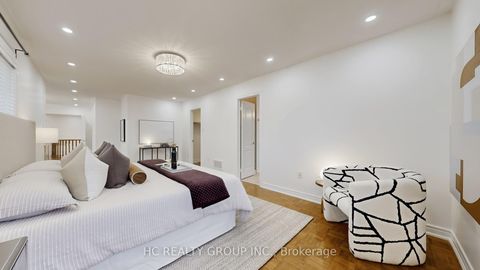 Photo 23 at 114 Timber Valley Avenue, Oak Ridges, Richmond Hill